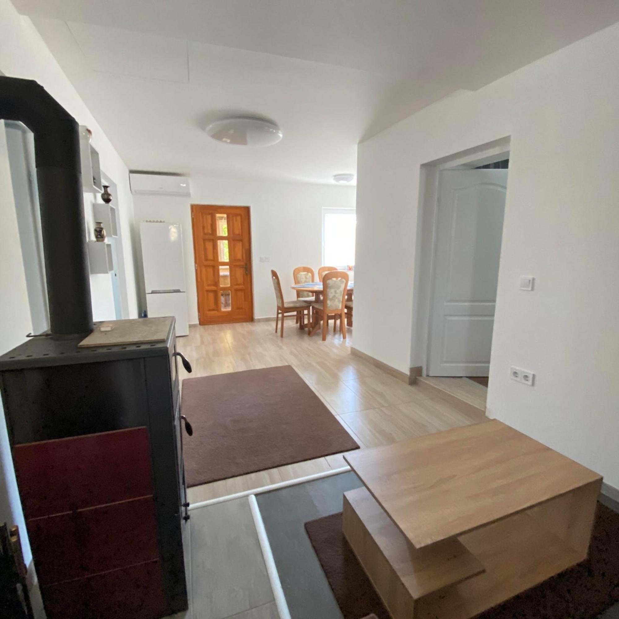 Ferienwohnung Perla Vendeghaz Igal Exterior foto