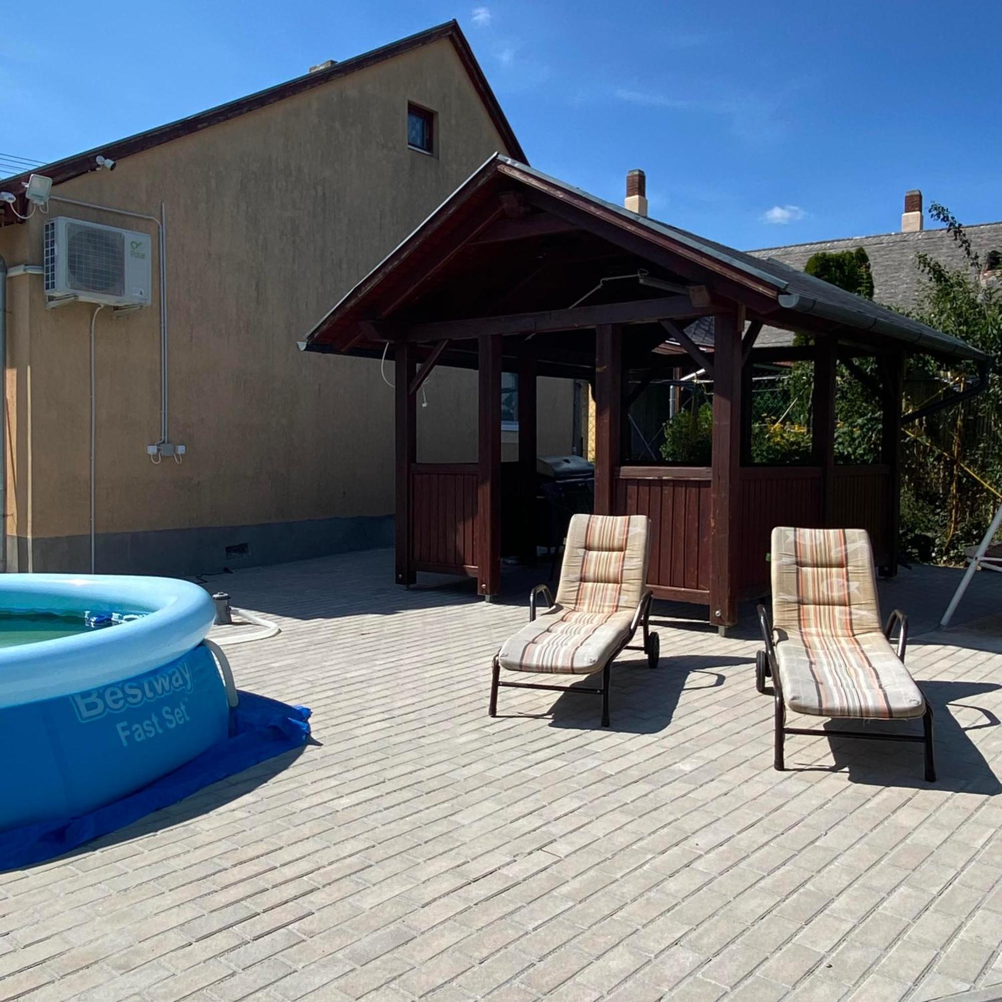 Ferienwohnung Perla Vendeghaz Igal Exterior foto