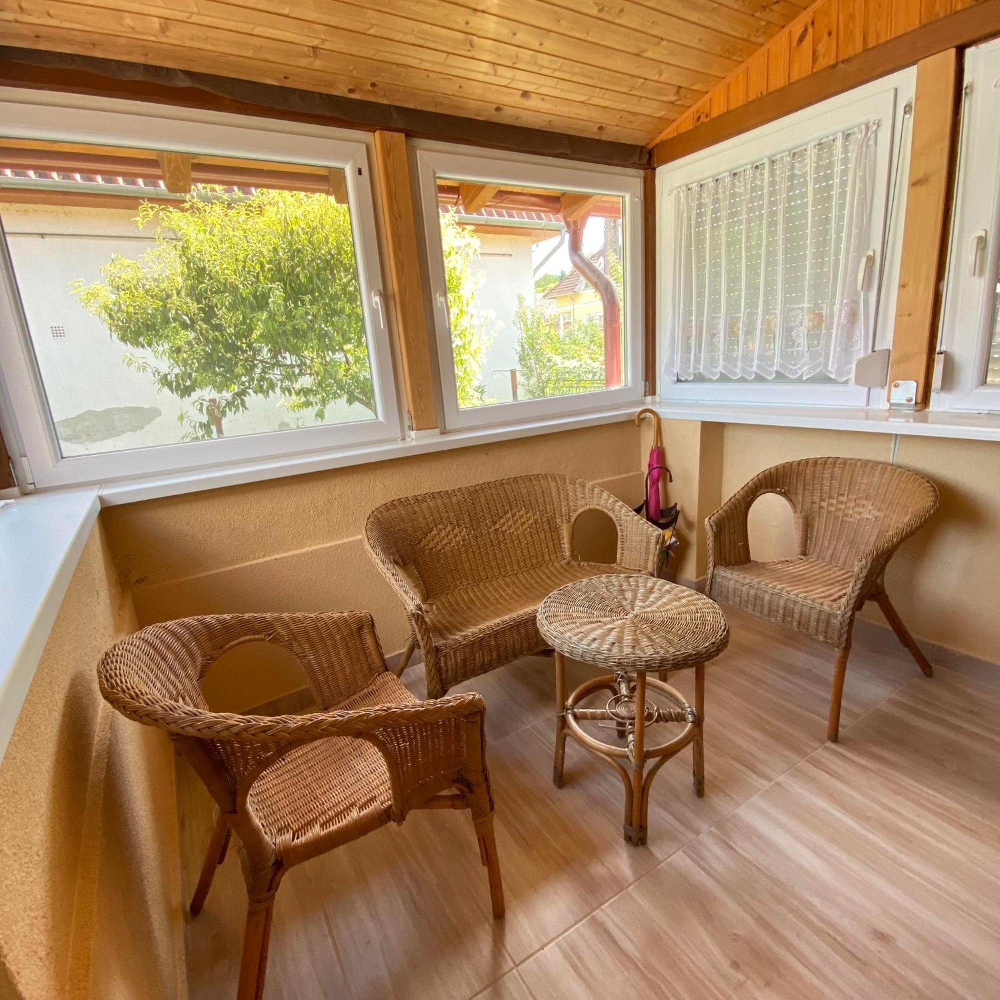 Ferienwohnung Perla Vendeghaz Igal Exterior foto